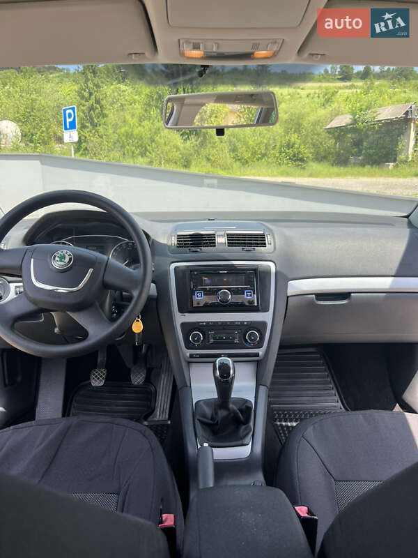 Універсал Skoda Octavia 2012 в Воловцю фото 14 Універсал Skoda Octavia 2012 в Воловцю
