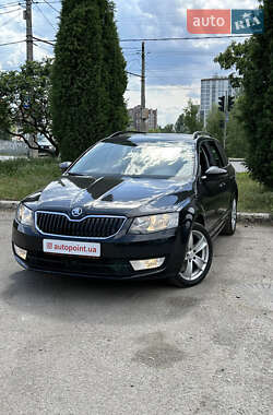 Универсал Skoda Octavia 2016 в Белогородке