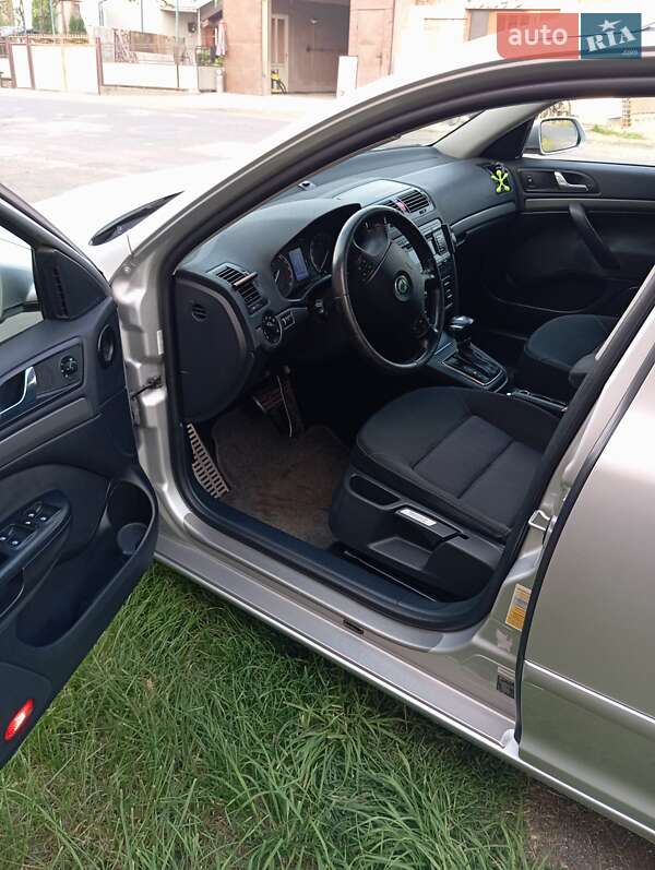 Универсал Skoda Octavia 2007 в Хусте