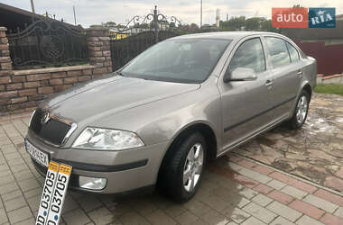 Лифтбек Skoda Octavia 2007 в Бучаче