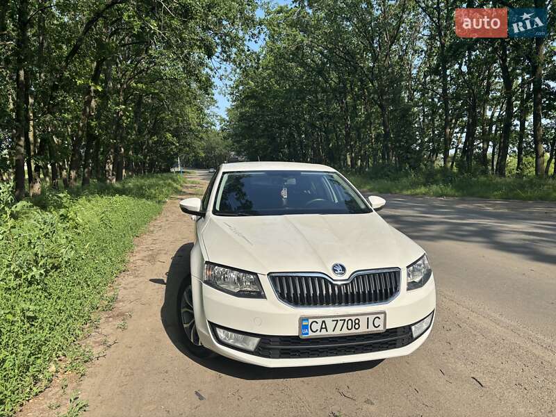 Лифтбек Skoda Octavia 2016 в Умани