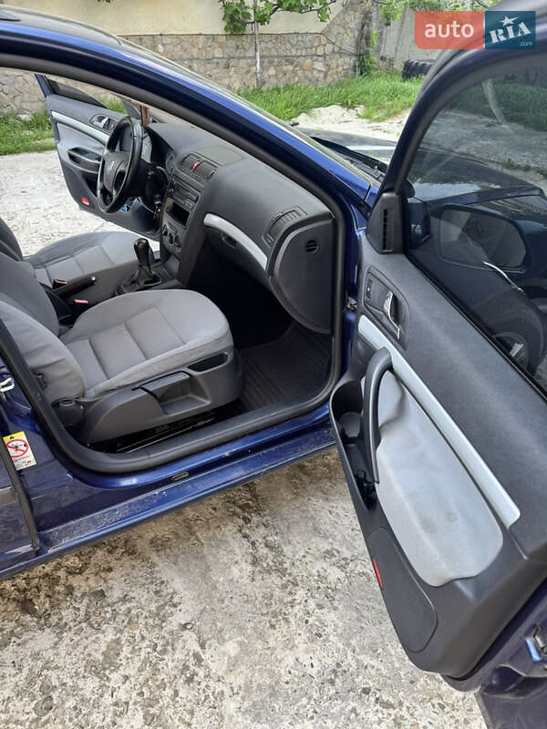 Универсал Skoda Octavia 2007 в Бориславе