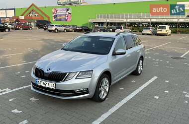 Універсал Skoda Octavia 2017 в 