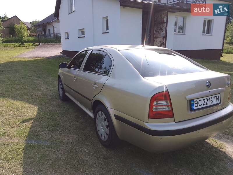 Лифтбек Skoda Octavia 2006 в Дрогобыче