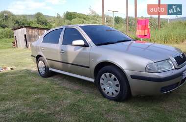 Ліфтбек Skoda Octavia 2006 в 