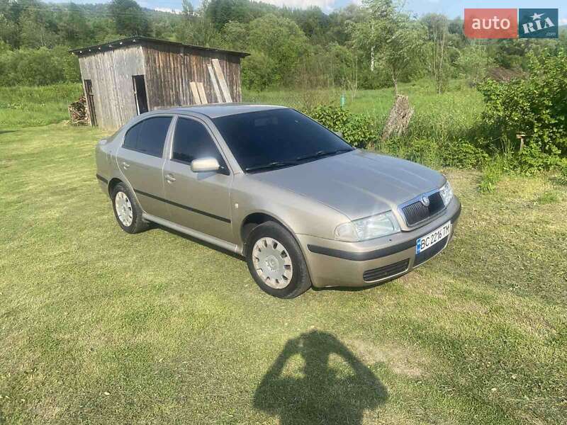Лифтбек Skoda Octavia 2006 в Дрогобыче