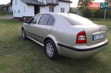 Ліфтбек Skoda Octavia 2006 в 
