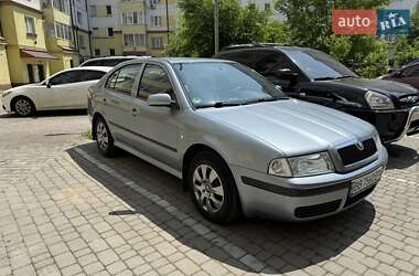 Ліфтбек Skoda Octavia 2004 в Івано-Франківську