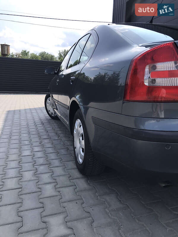 Лифтбек Skoda Octavia 2006 в Луцке