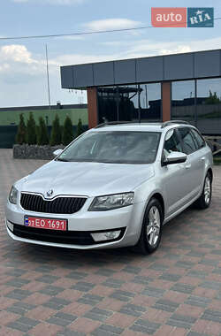 Универсал Skoda Octavia 2016 в Ровно