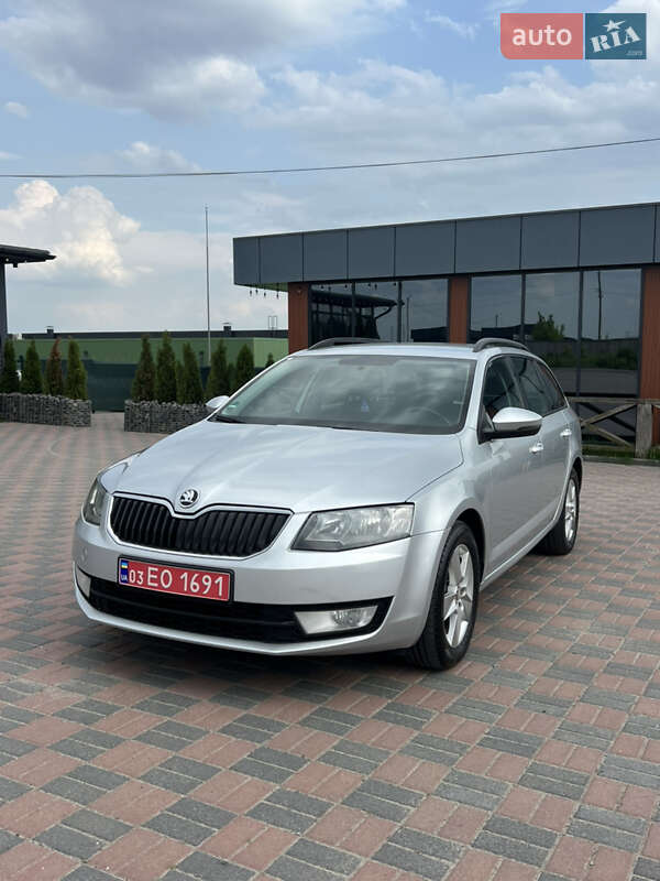 Универсал Skoda Octavia 2016 в Ровно