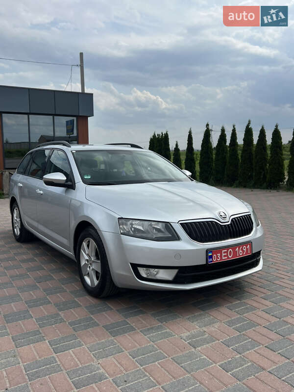 Универсал Skoda Octavia 2016 в Ровно