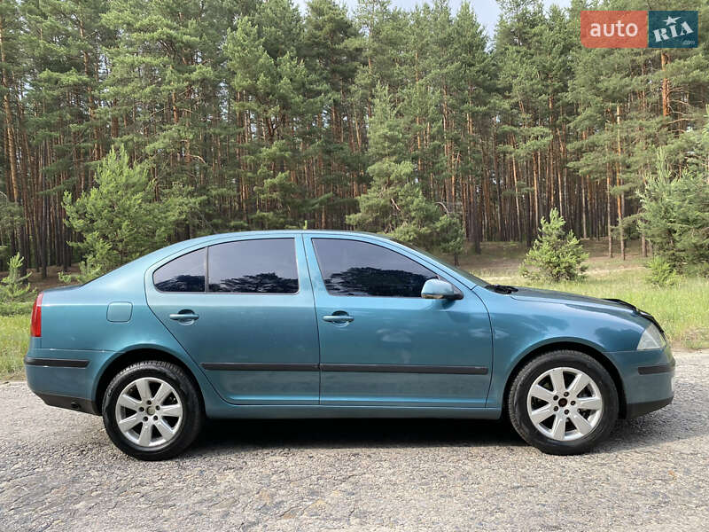 Ліфтбек Skoda Octavia 2005 в Охтирці