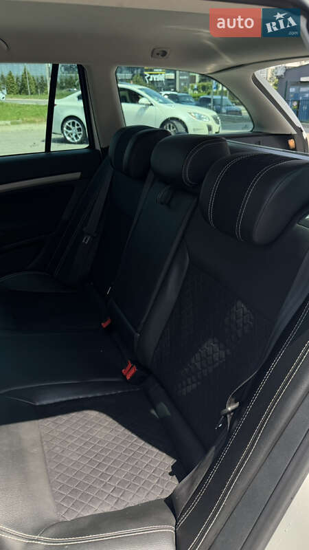 Універсал Skoda Octavia 2011 в Івано-Франківську