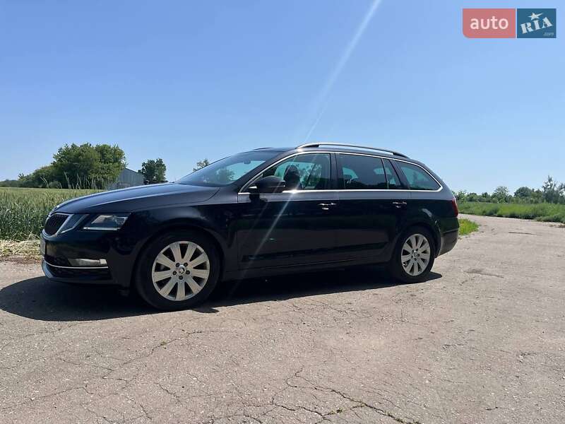 Універсал Skoda Octavia 2017 в Лозовій