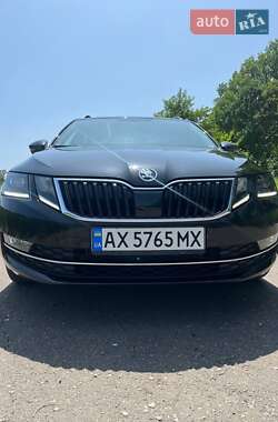 Універсал Skoda Octavia 2017 в Лозовій