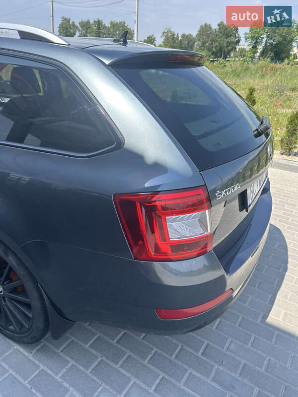 Универсал Skoda Octavia 2016 в Золочеве
