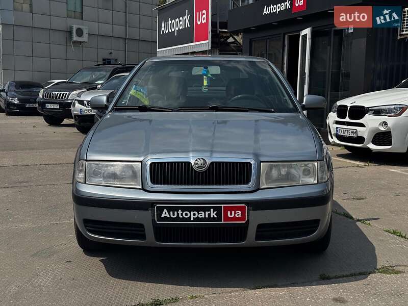 Лифтбек Skoda Octavia 2001 в Харькове