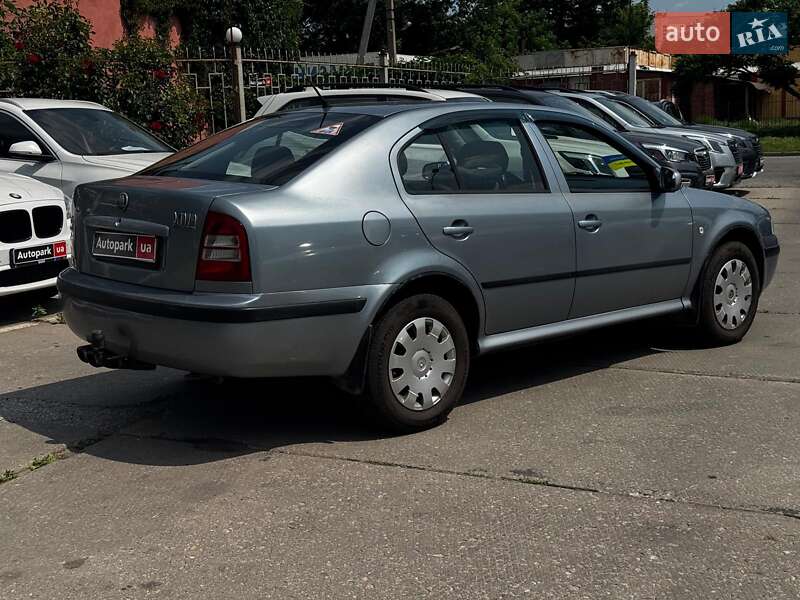 Лифтбек Skoda Octavia 2001 в Харькове
