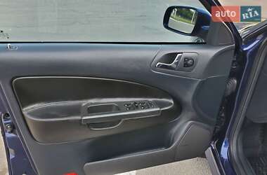 Лифтбек Skoda Octavia 2001 в 