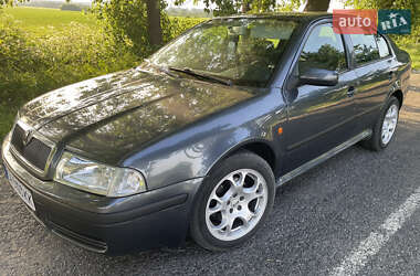 Ліфтбек Skoda Octavia 2003 в Христинівці