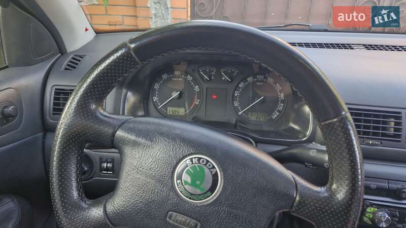 Лифтбек Skoda Octavia 2003 в Ахтырке