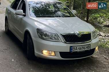 Лифтбек Skoda Octavia 2010 в 