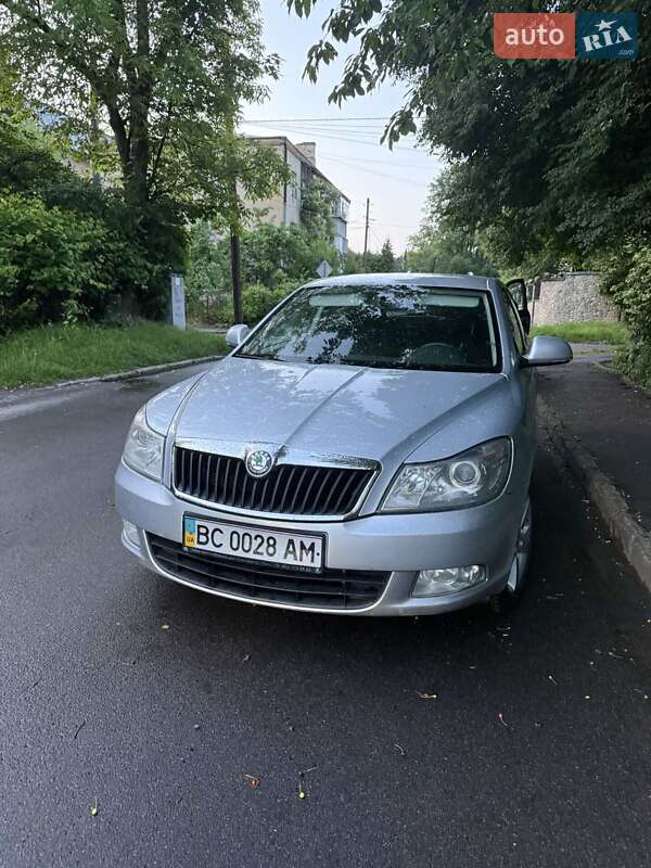 Лифтбек Skoda Octavia 2012 в Львове
