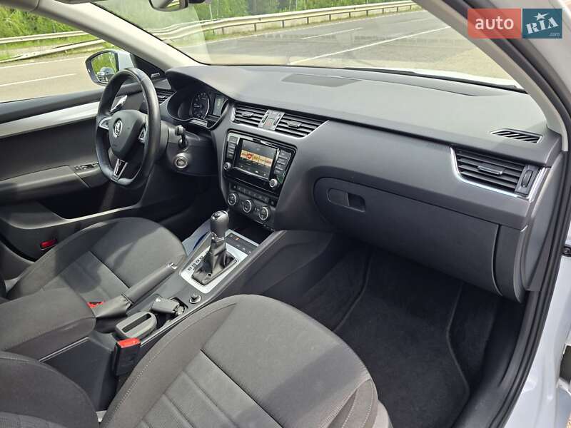Универсал Skoda Octavia 2017 в Ковеле