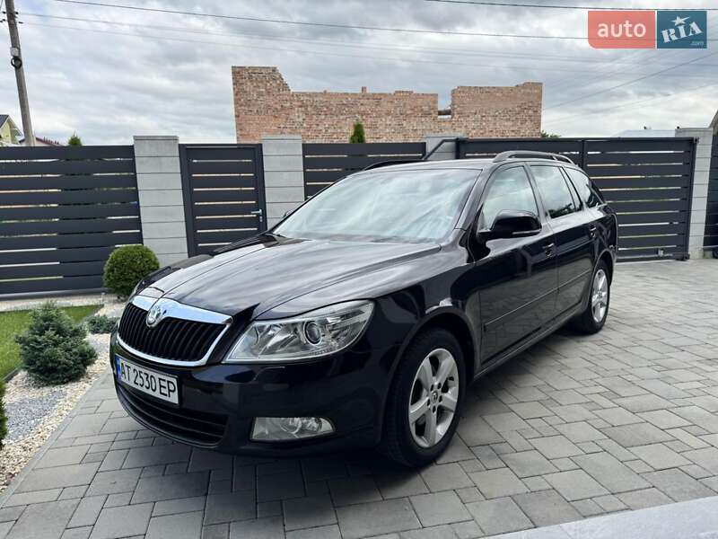 Універсал Skoda Octavia 2012 в Івано-Франківську