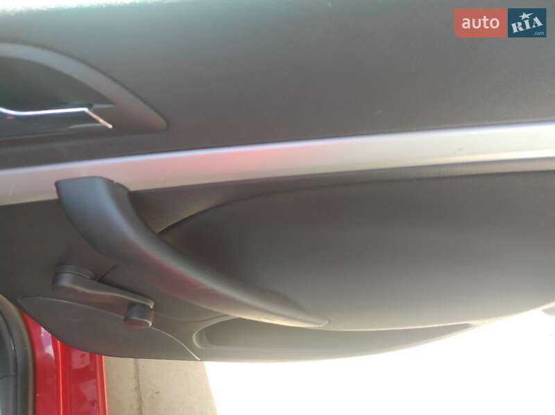 Универсал Skoda Octavia 2006 в Сарнах