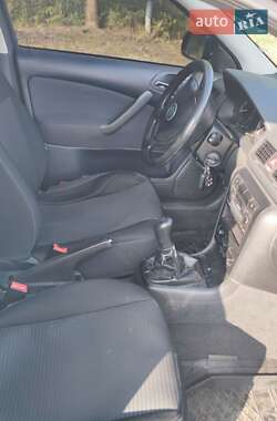 Лифтбек Skoda Octavia 2004 в Стрые