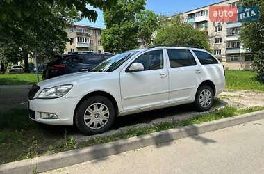Универсал Skoda Octavia 2010 в Львове