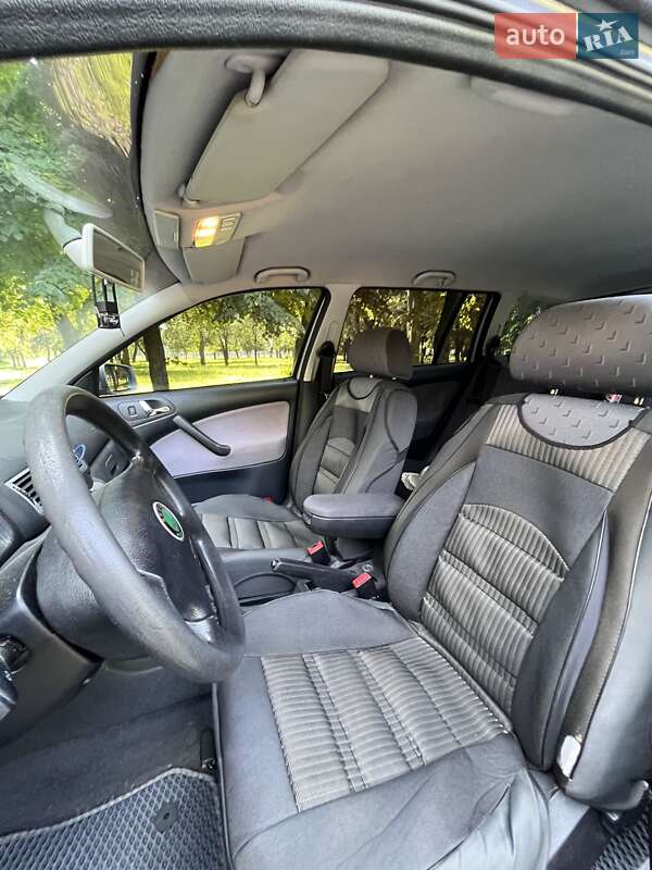 Универсал Skoda Octavia 2001 в Кременчуге