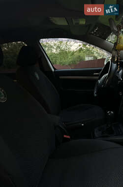 Лифтбек Skoda Octavia 2006 в 