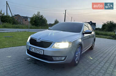 Лифтбек Skoda Octavia 2015 в Львове
