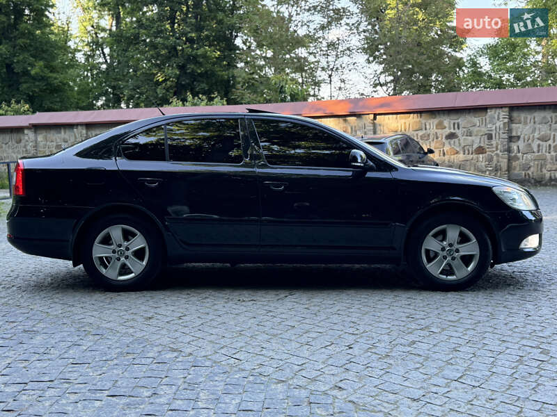 Ліфтбек Skoda Octavia 2012 в Чернівцях
