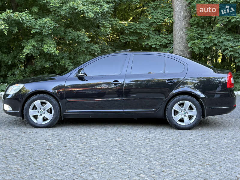 Ліфтбек Skoda Octavia 2012 в Чернівцях