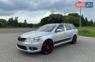 Универсал Skoda Octavia 2011 в 