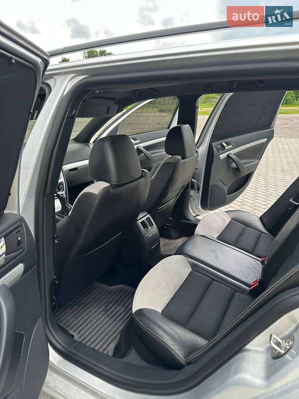 Универсал Skoda Octavia 2011 в Пустомытах
