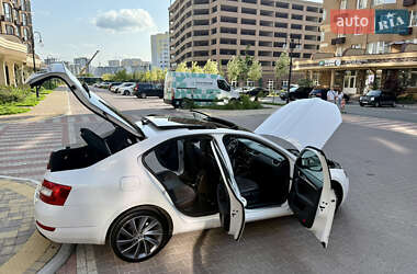 Лифтбек Skoda Octavia 2016 в 