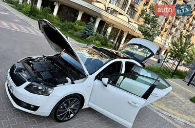 Лифтбек Skoda Octavia 2016 в 