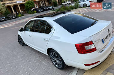 Лифтбек Skoda Octavia 2016 в 
