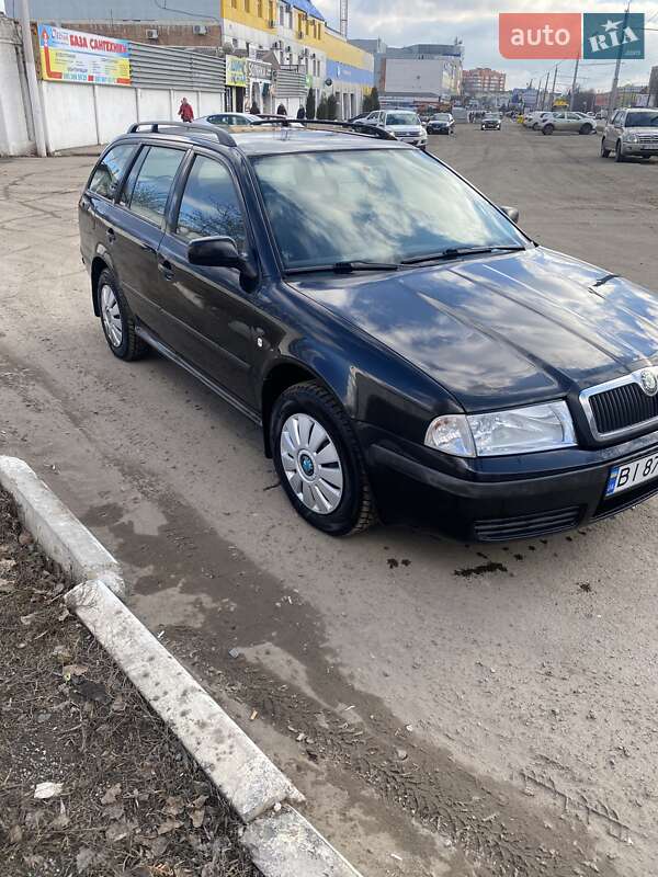 Універсал Skoda Octavia 2001 в Полтаві