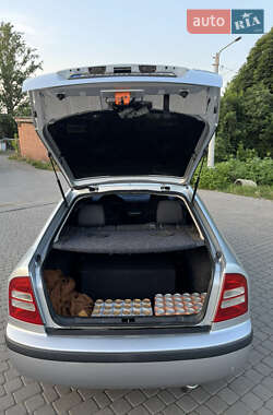 Лифтбек Skoda Octavia 2008 в 