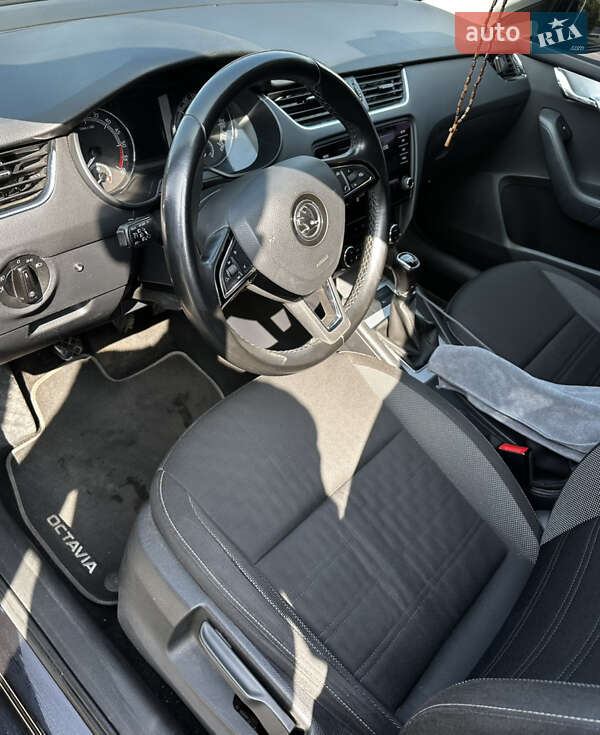 Ліфтбек Skoda Octavia 2017 в Ужгороді