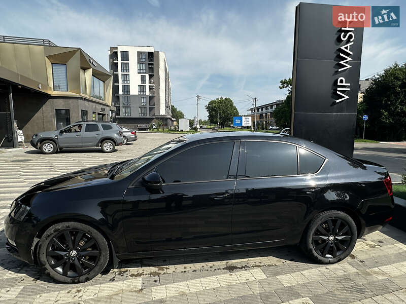Ліфтбек Skoda Octavia 2017 в Ужгороді