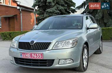 Универсал Skoda Octavia 2009 в 