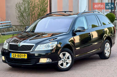 Универсал Skoda Octavia 2011 в 