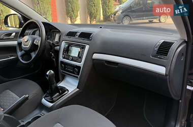 Универсал Skoda Octavia 2011 в 